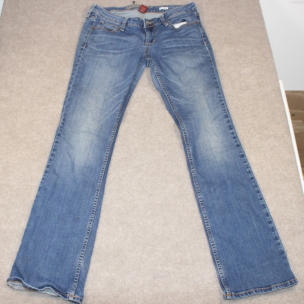 Arizona Jean Co Womens Size 9 Average Bootcut Jeans Medium Wash Blue Low Rise